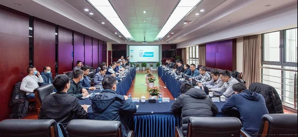 1640053447618437yphi.jpg 333.jpg