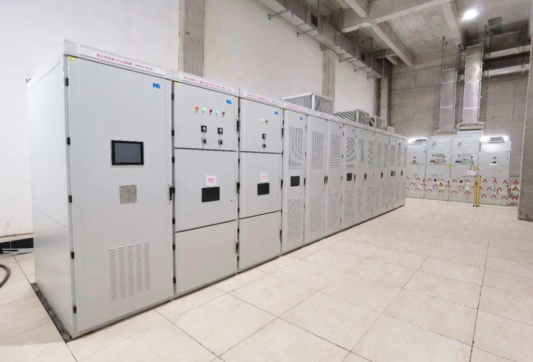 1640767937594826noV8.jpg 11.jpg