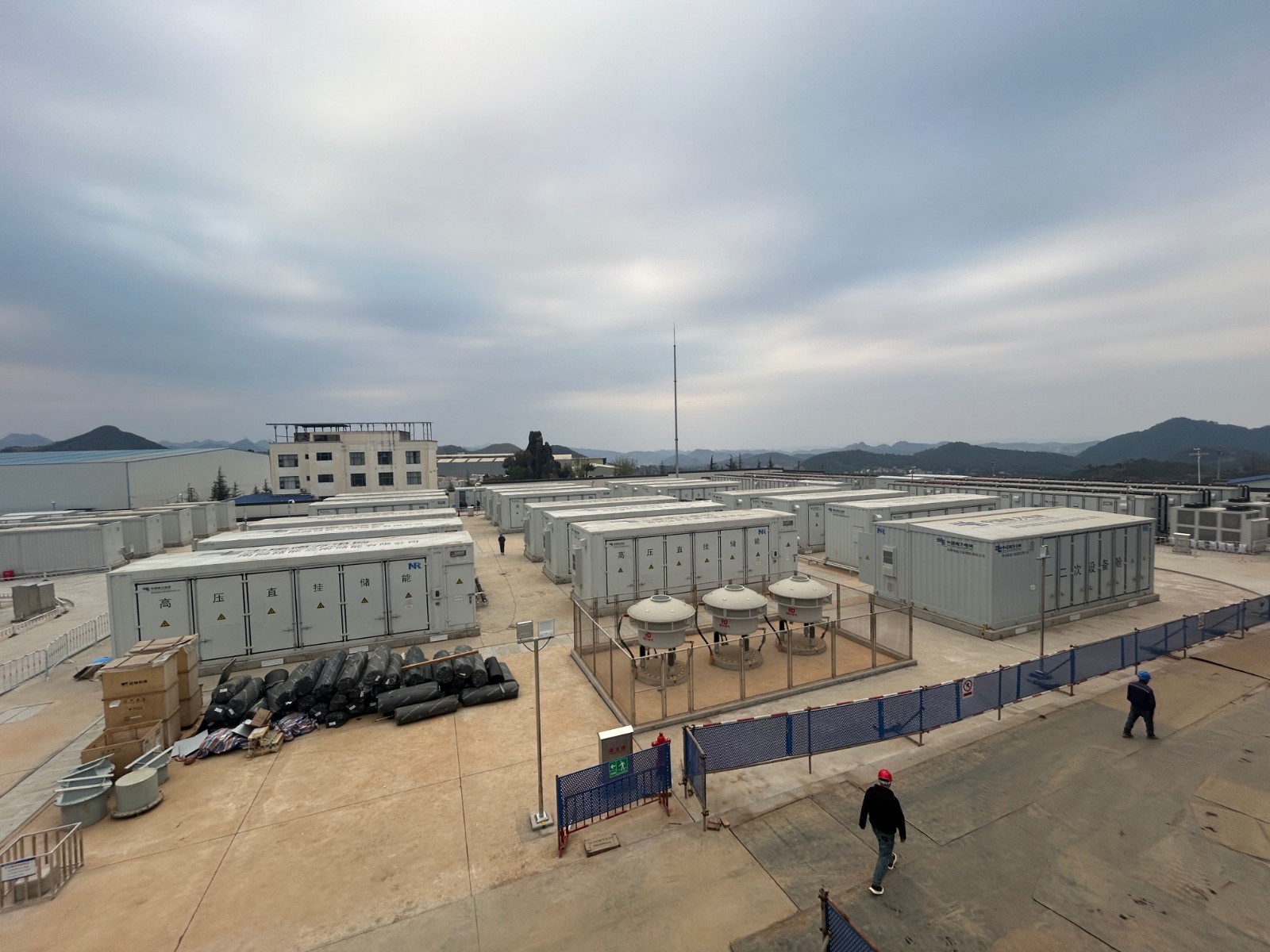 1743389552831879yx36.jpg 图片2.JPG