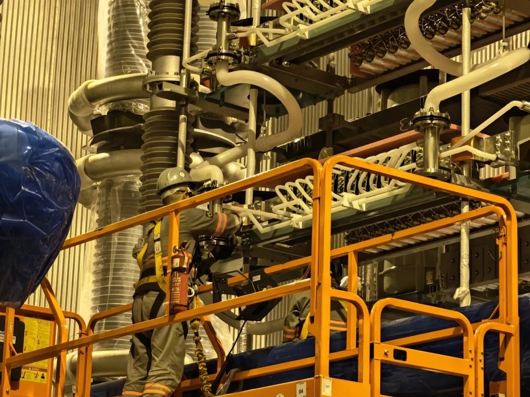 1762241142475514V89I.jpg 7.webp.jpg